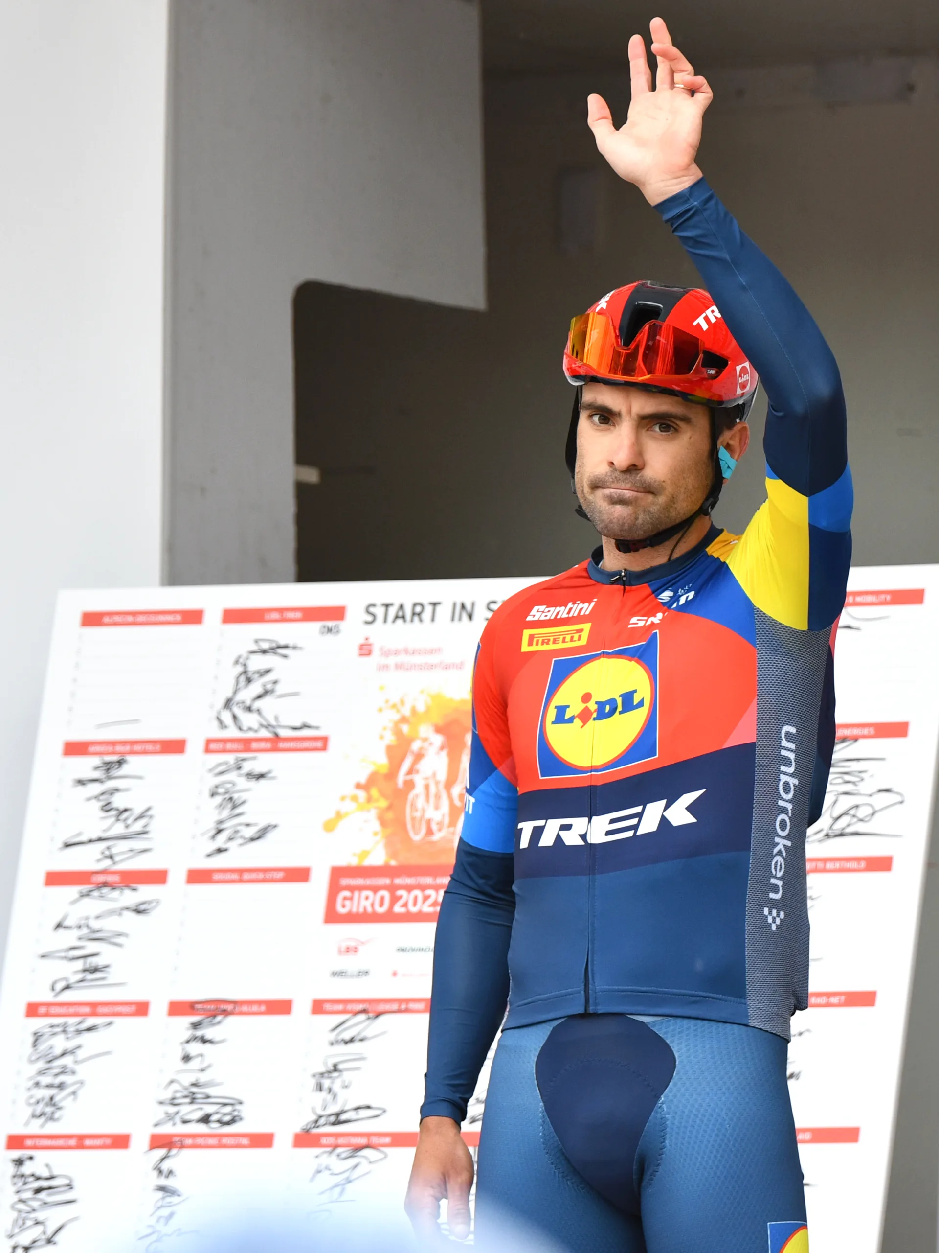 031025-Giro-Start-05