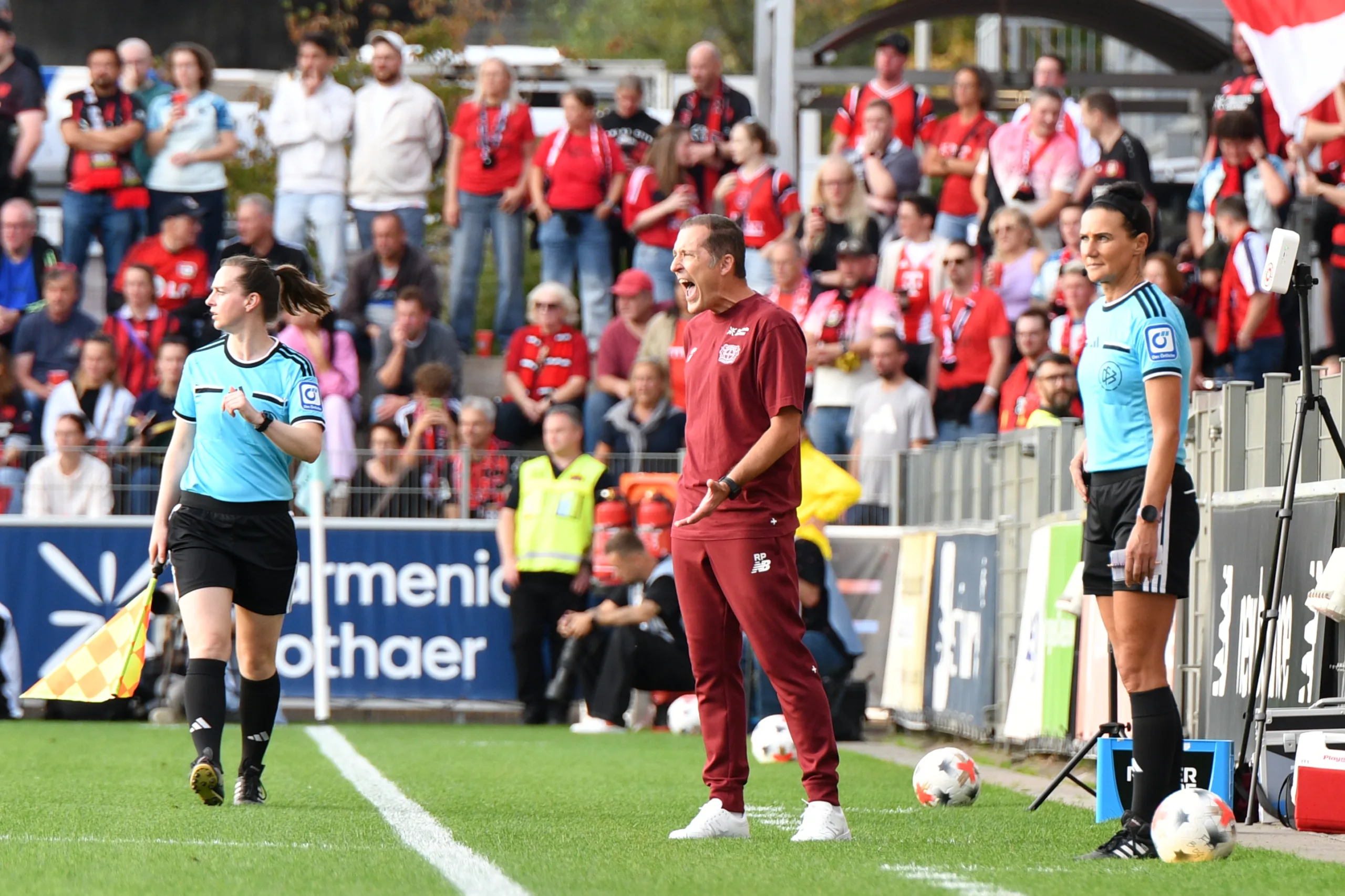 140926-Bayer04-FCBayern-03