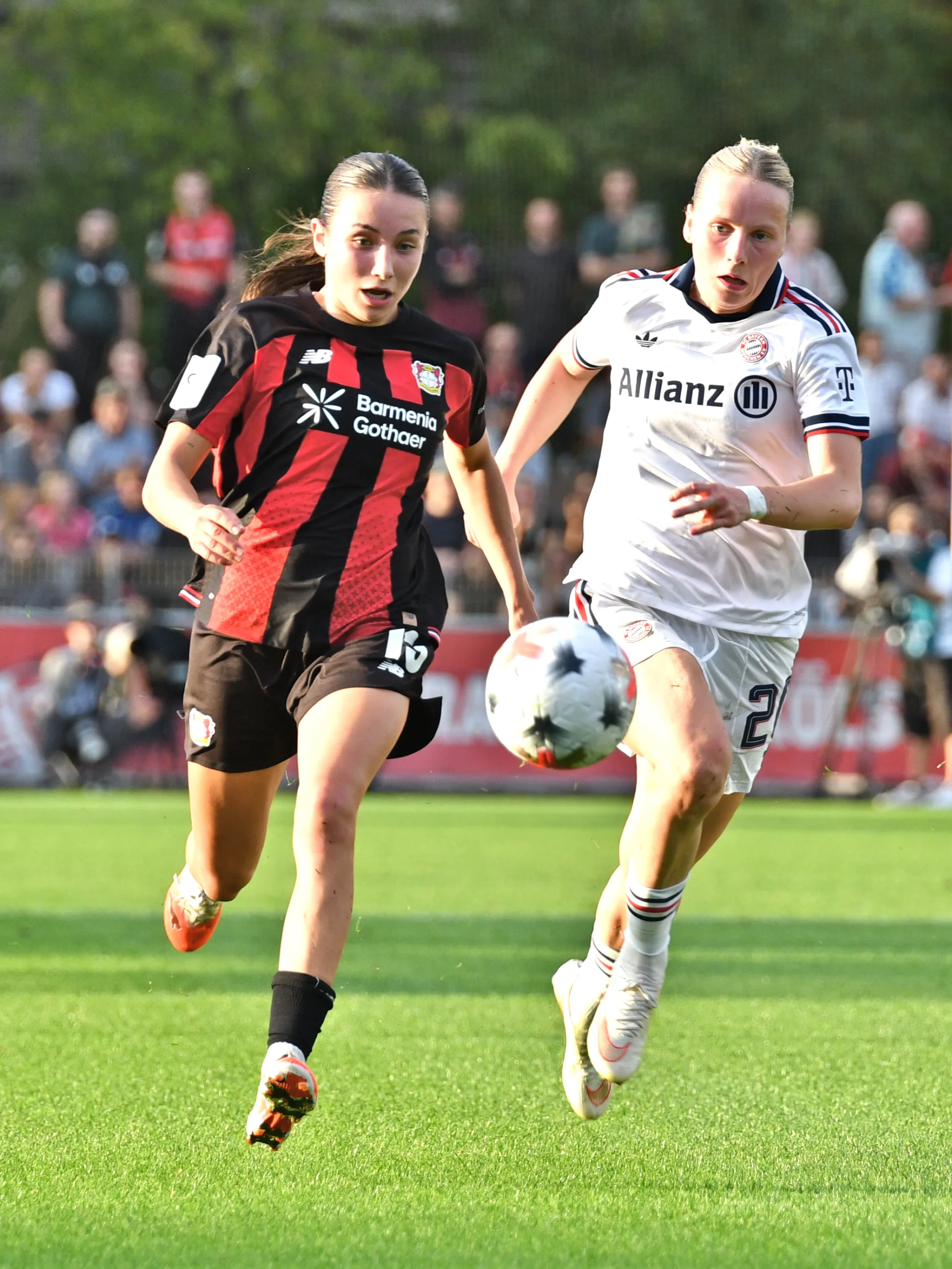 140926-Bayer04-FCBayern-19