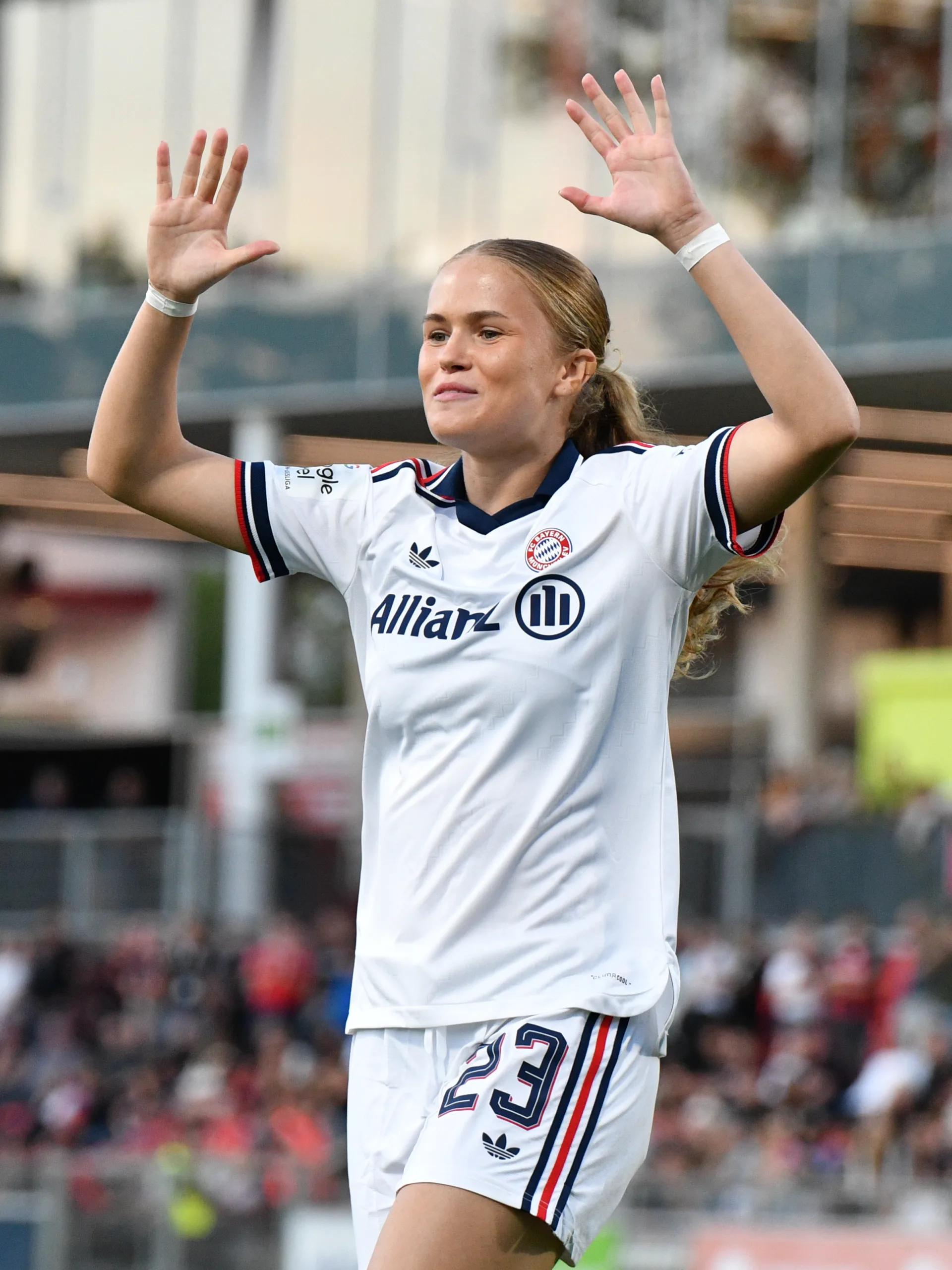 140926-Bayer04-FCBayern-33